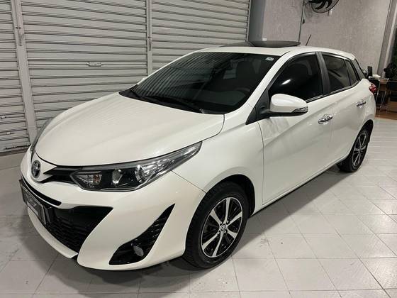 TOYOTA YARIS 1.5 16V FLEX XLS MULTIDRIVE TOYOTA YARIS 1.5 16V FLEX XLS MULTIDRIVE